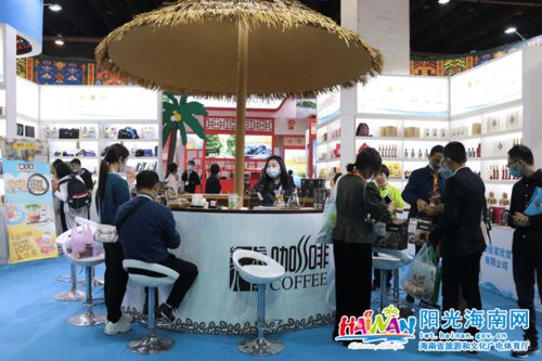 海南旅游商品精彩亮相第15屆中國義烏文旅會(huì) 黎錦技藝與入境旅游備受關(guān)注